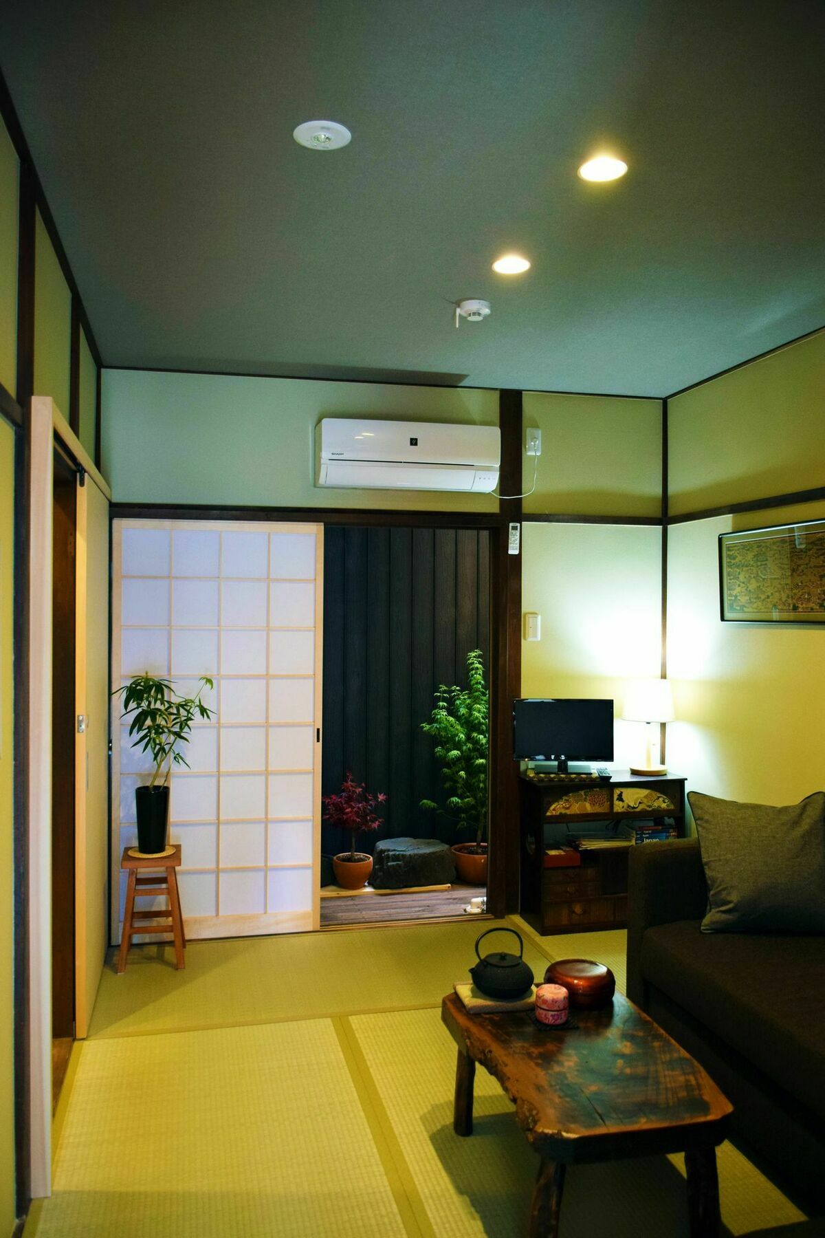 Guesthouse Hanamiya Kyoto Exterior photo